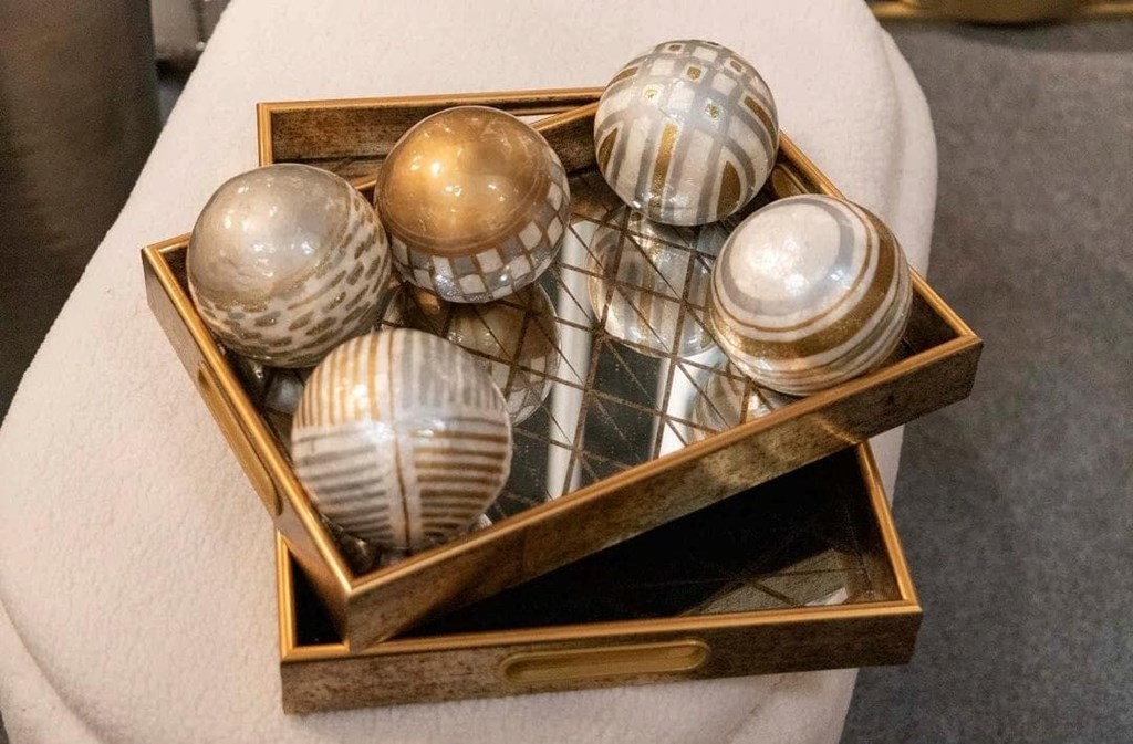 Foto 1 Bandeja ESPEJO ORO.