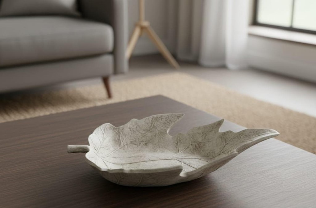 Foto 1 Centro de cerámica HOJA BEIGE, 53cm.